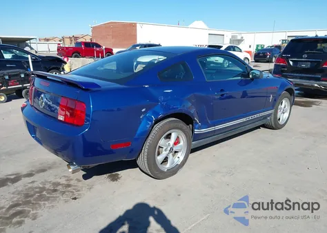 2007 Ford Mustang V6 Deluxe/V6 Premium from USA, damaged, VIN 1ZVFT80N075218820